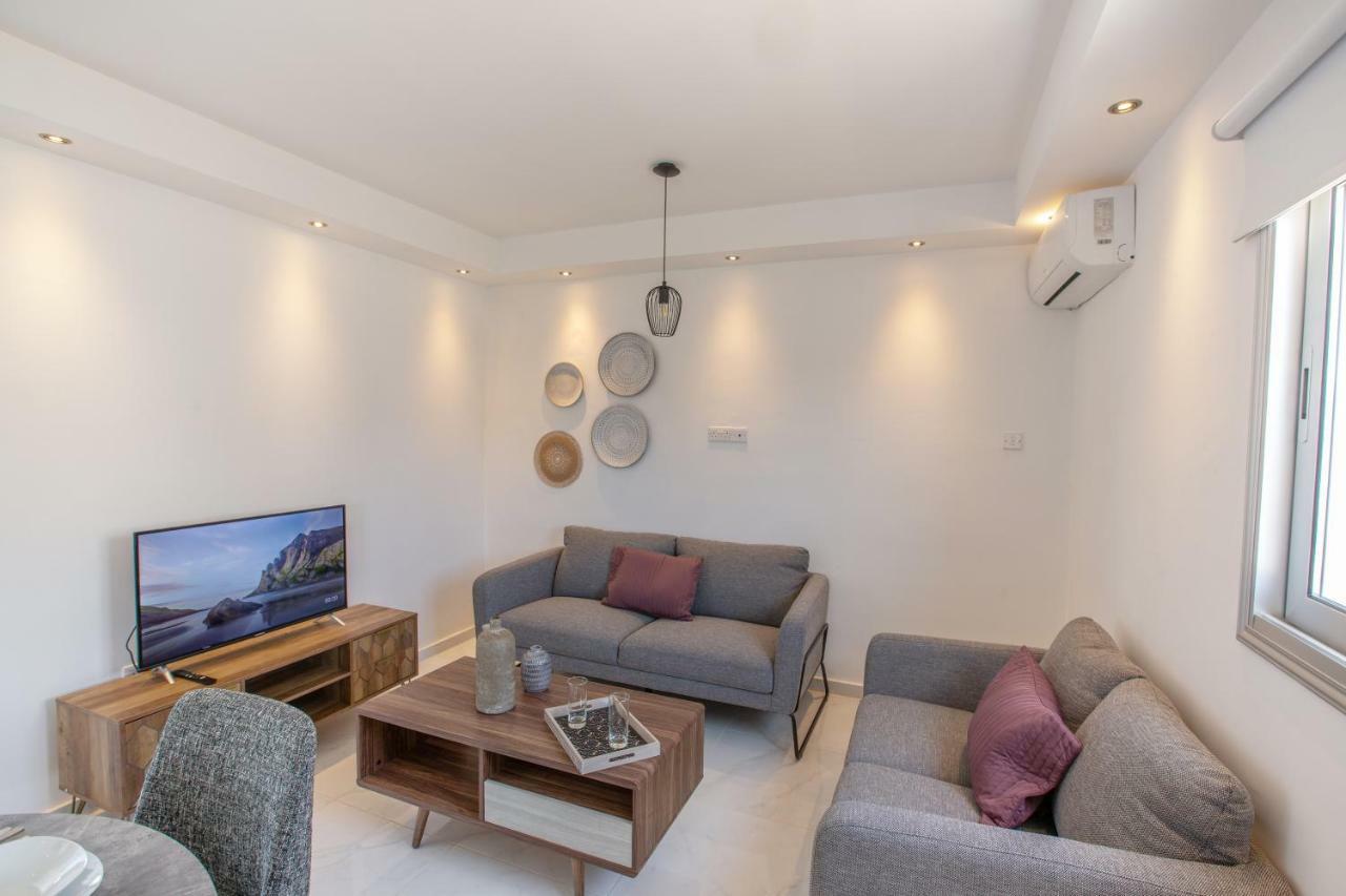 Rio Luxury Apartment Ayia Napa Bagian luar foto